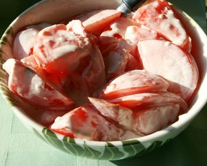 อาหารรัสเซีย Sour-cream Tomatoes